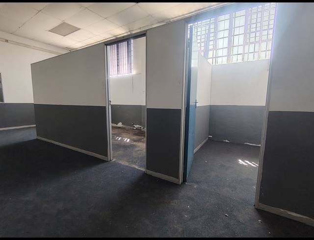 778M² WAREHOUSE TO LET IN STEELEDALE
